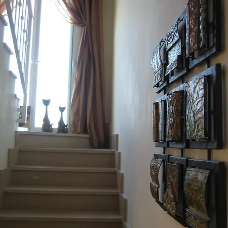 Villa La Jacaranda