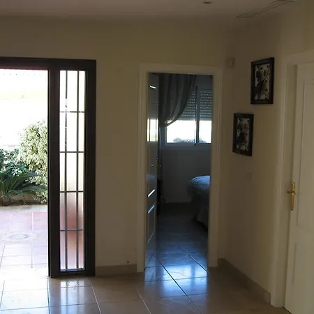 La Jacaranda Villa